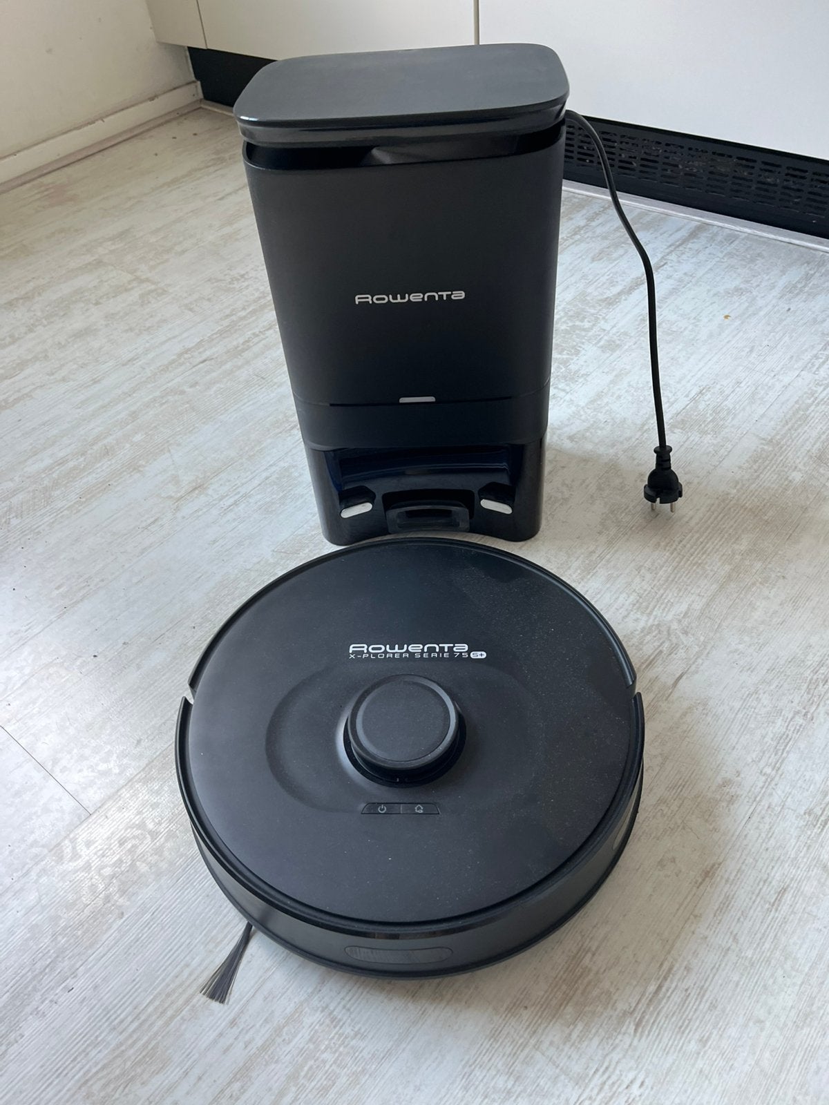 Rowenta Explorer 75s, Rowenta, Gebruikt, Ophalen of Verzenden, Robotstofzuiger