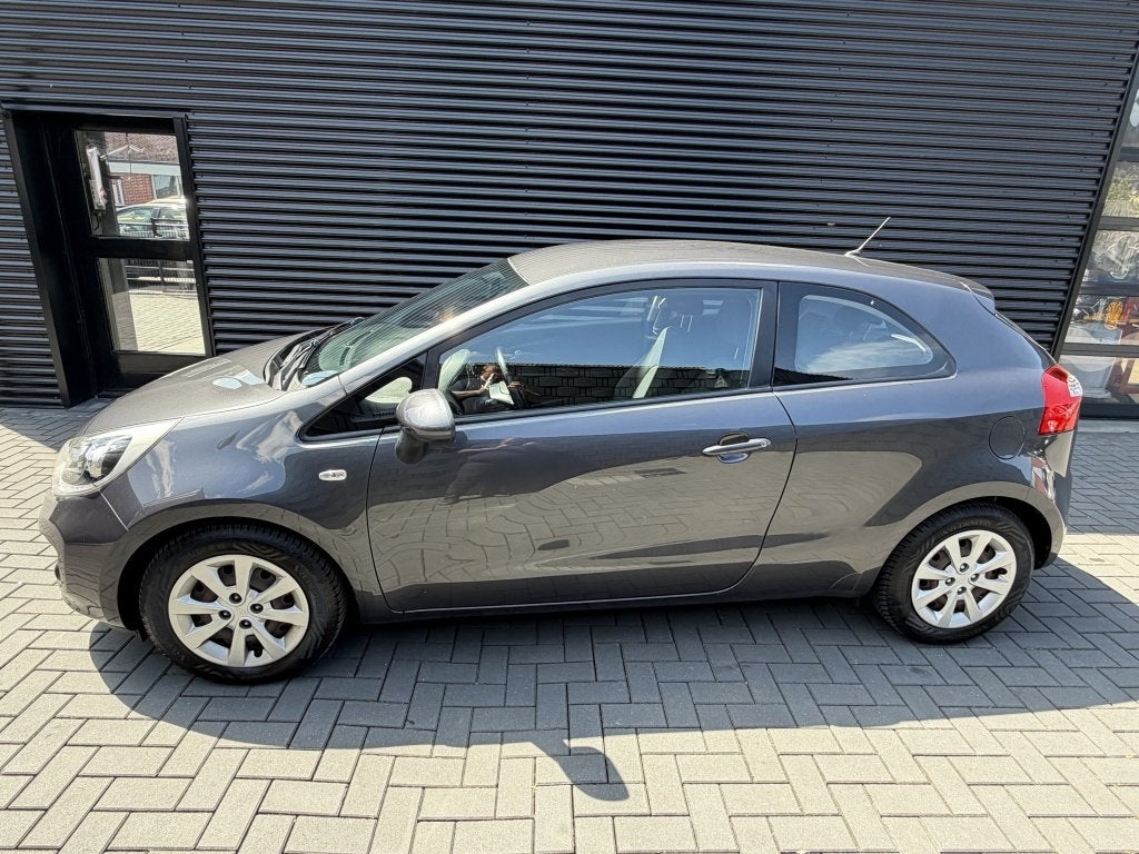 Kia Rio 1.2 CVVT BusinessLine| CLIMA| CRUISE| NAP| LED| 2015, Euro 5, 4 cilinders, Origineel Nederlands, Handgeschakeld