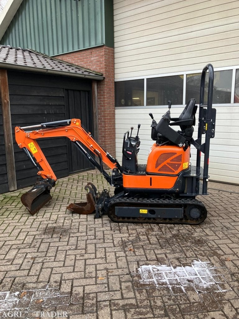 hitachi ZX10u-6 servo bediening, Zakelijke goederen, Machines en Bouw | Kranen en Graafmachines, -, Niet opgegeven, Ophalen of Verzenden