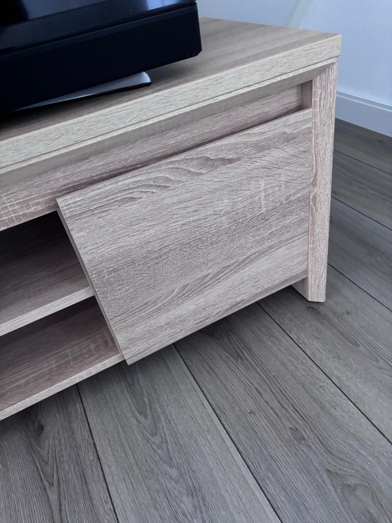 Tv meubel - moet weg!, Ophalen, Gebruikt, 100 tot 150 cm, Minder dan 100 cm