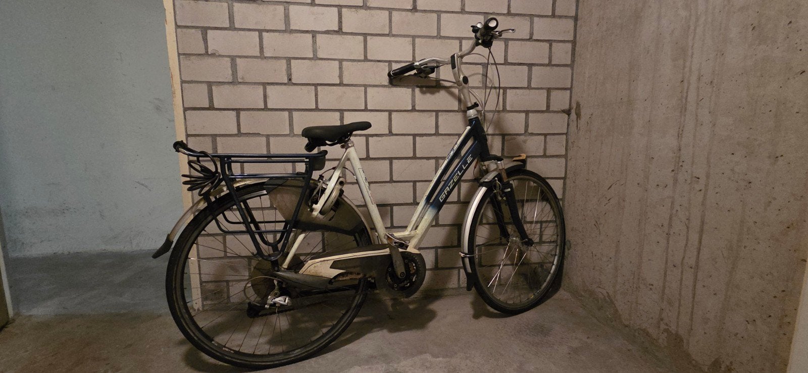 Gazelle Fuente Plus damesfiets - Stadsfiets, Fietsen en Brommers, Fietsen | Dames | Damesfietsen, Ophalen, Gebruikt, Gazelle, Versnellingen