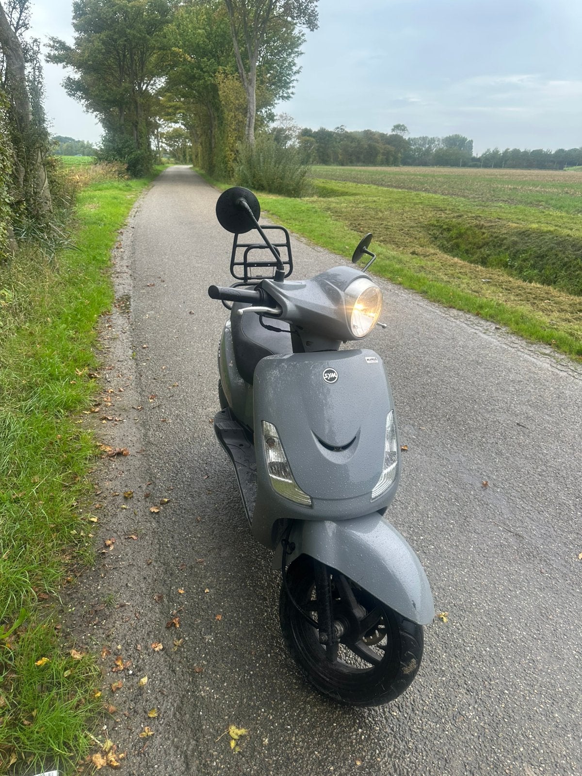 Sym fiddle 2, Ophalen, Zo goed als nieuw, Benzine, Fiddle