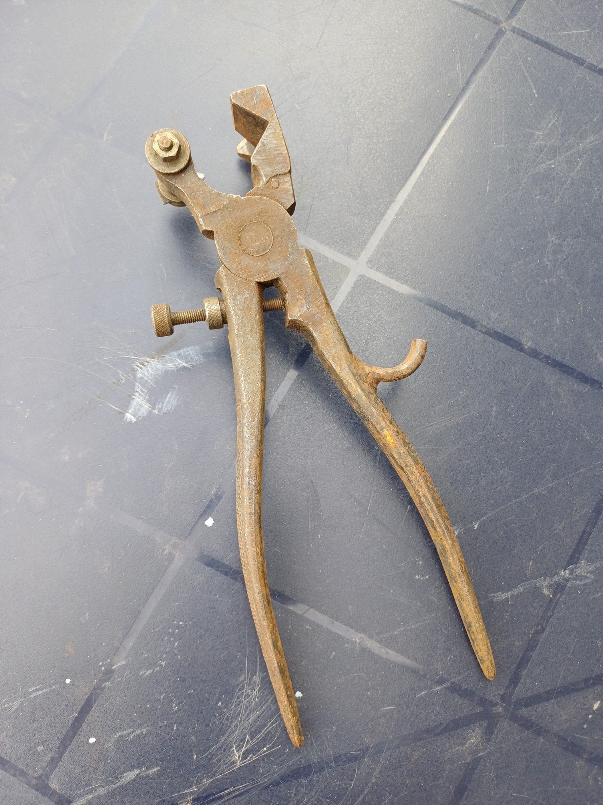 Antieke tang - Handgereedschap, Antiek en Kunst, Ophalen of Verzenden