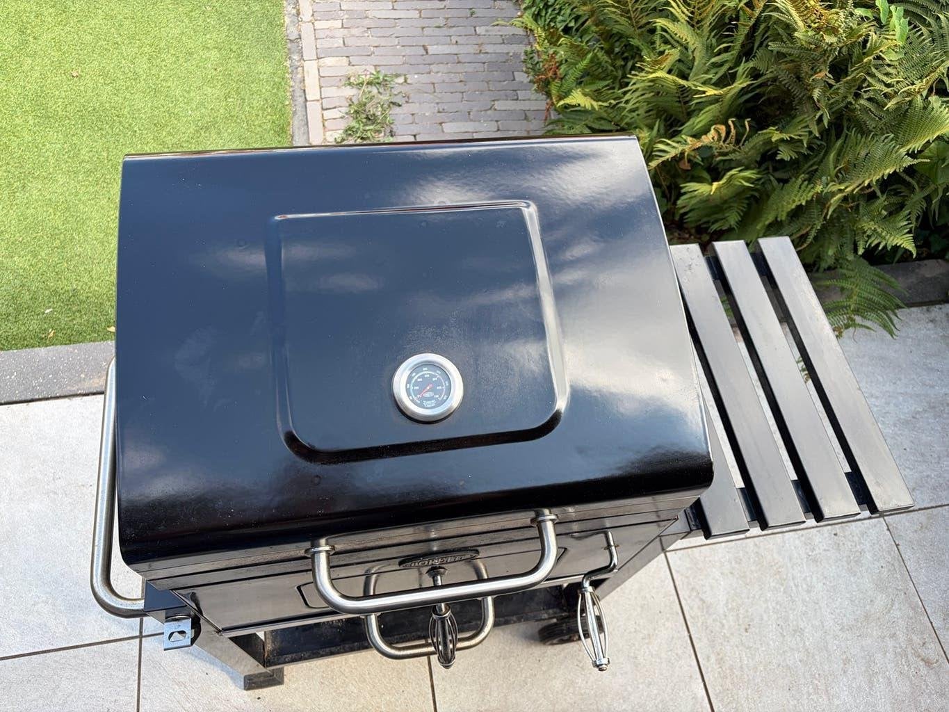 Boretti Houtskool BBQ met hoes en starter, Tuin en Terras, Houtskoolbarbecues, Ophalen, Gebruikt