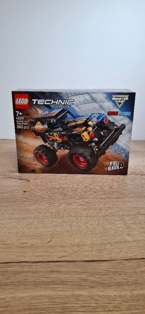 LEGO Technic 42219 – Monster Jam Grave Digger