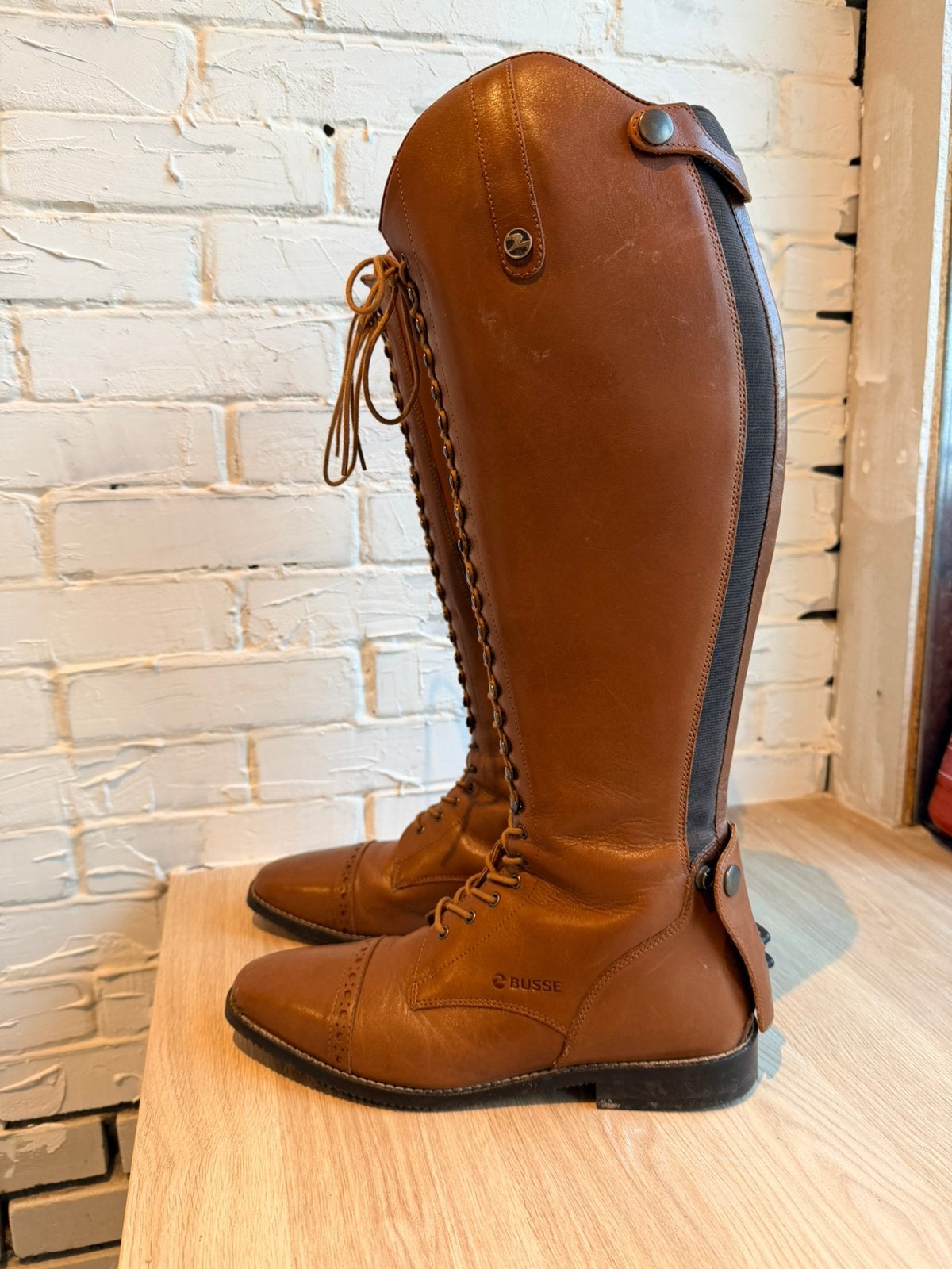 Busse laval KW 40, Dieren en Toebehoren, Ophalen of Verzenden, Zo goed als nieuw, Dressuur, Schoeisel