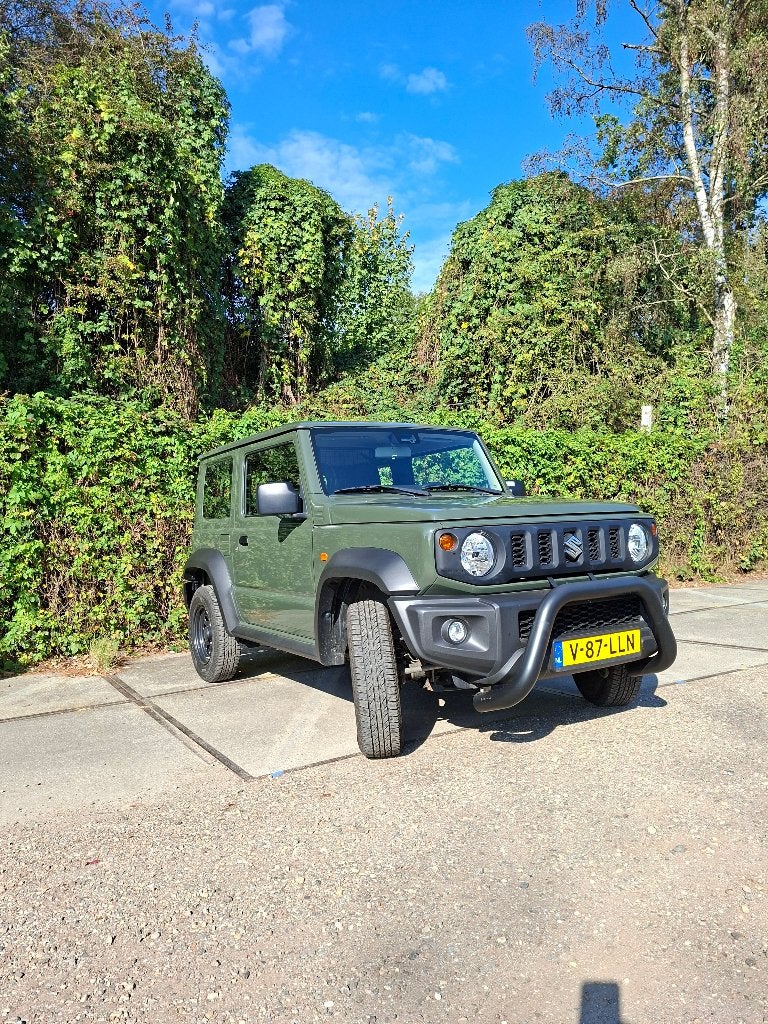Suzuki Jimny 1.5L VVT 102pk Allgrip Pro 2021 Jungle green, 13 km/l, Dealer onderhouden, Stof, Beige