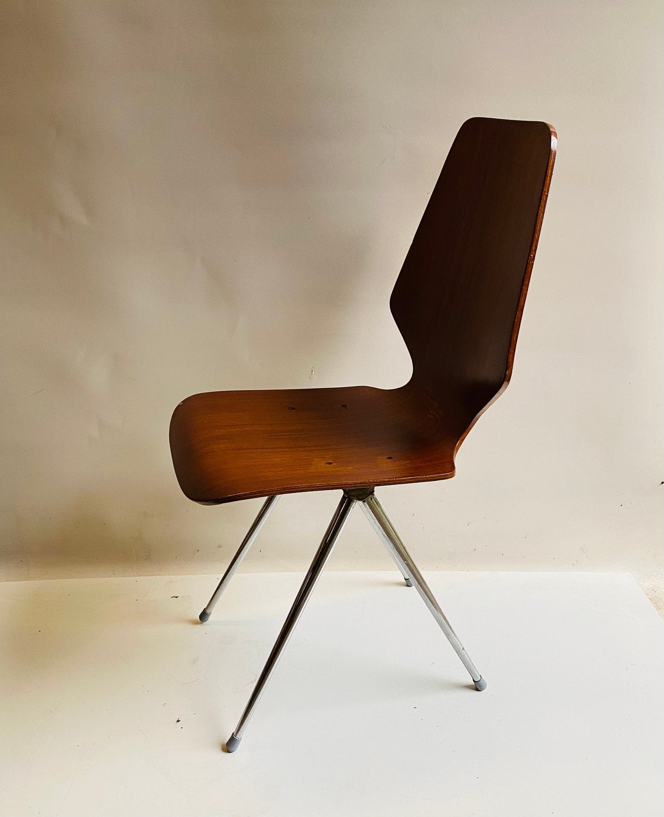 Carlo Ratti stijl stoel , jaren 60, Gebruikt, Jaren 60, Bruin, Onbekend