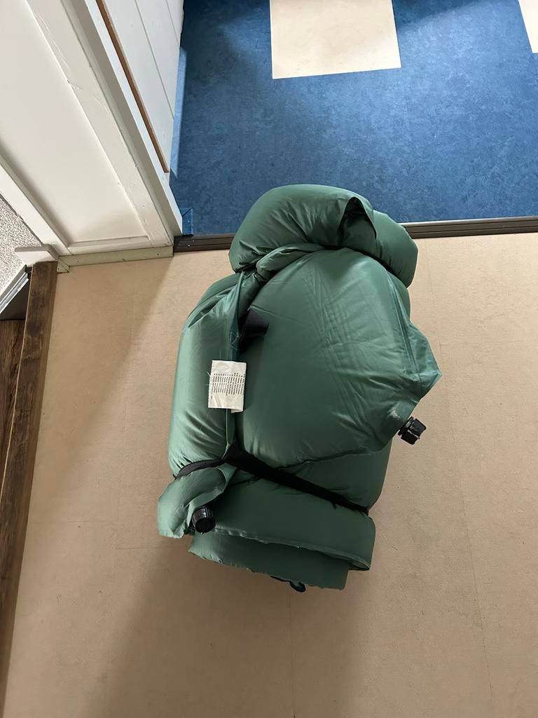 Groene opblaasbare slaapmat - Comfortabel en compact, Ophalen, Zo goed als nieuw