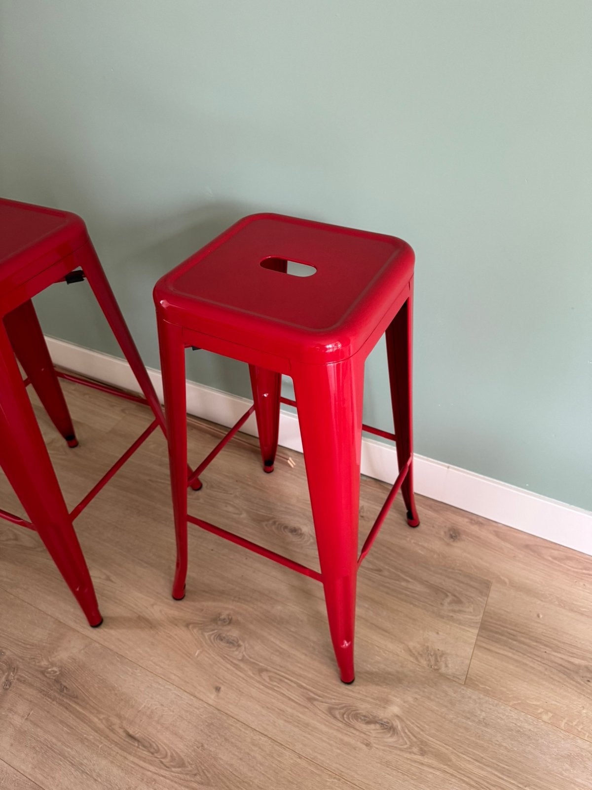 Barkruk Rood x 2 - Bar Stools, Ophalen, Zo goed als nieuw, Staal