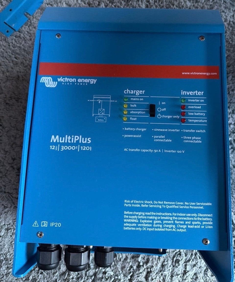 Victron Multiplus 12V 3000VA 120V Omvormer/Lader, Ophalen of Verzenden, Gebruikt, Overige typen