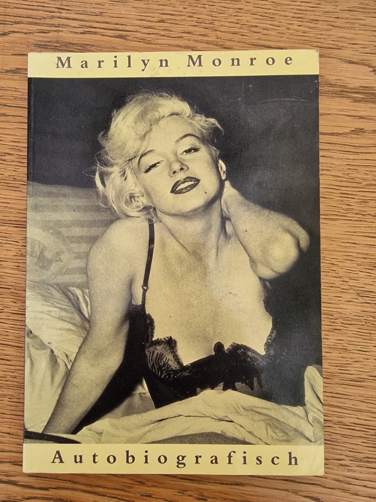 Marilyn Monroe Autobiografisch - Boek, Ophalen of Verzenden, Gelezen, Guus Luijters, Film, Tv en Media