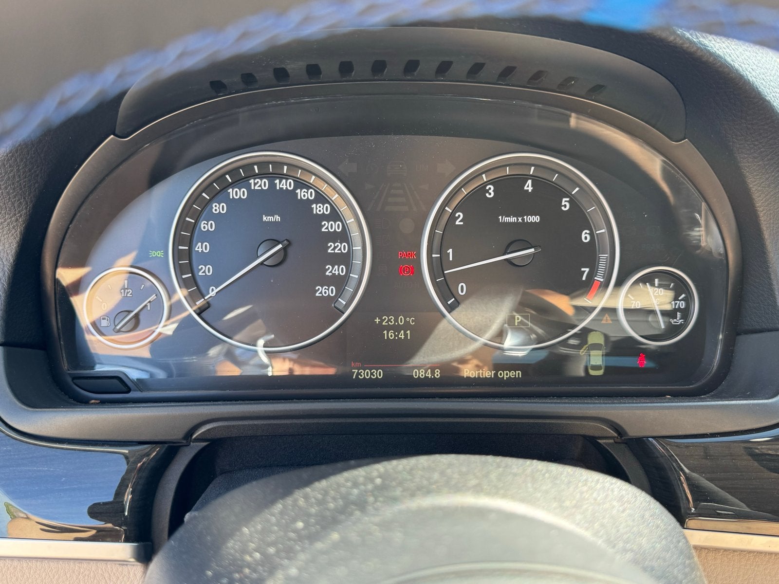 Foto 23 van BMW 535i 390 pk