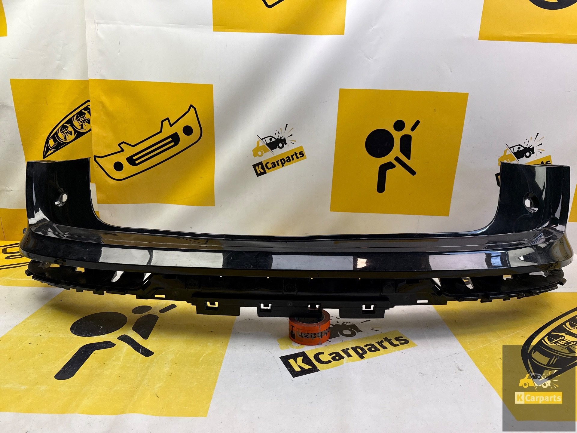 Audi Q5 80A Achterbumper bumper 80A807511, Gebruikt, AUDI AG, Auto-Union-Strasse 1
85045  Ingolstadt, DE, Bumper