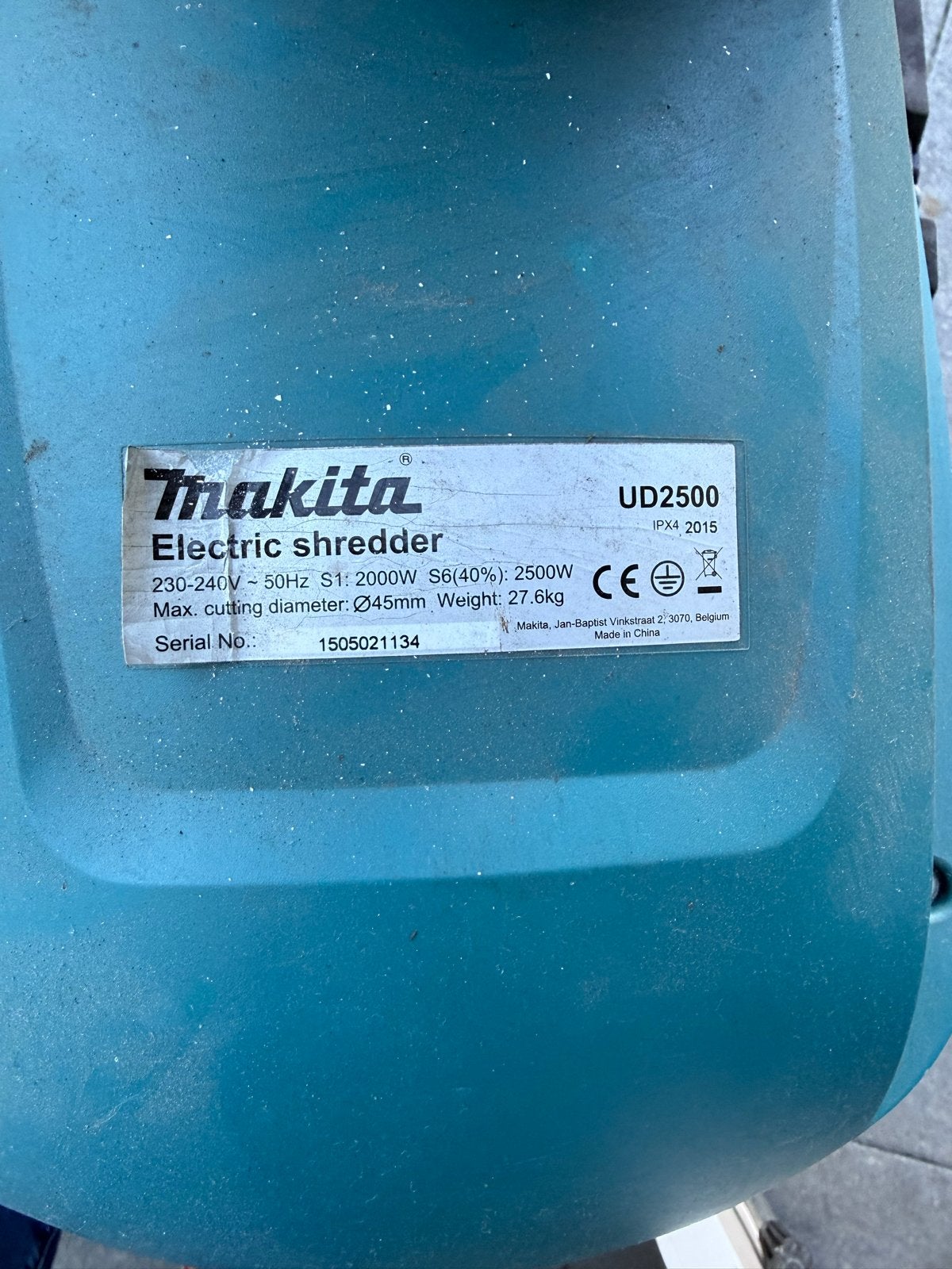 Makita UD2500 Elektrische Hakselaar - Zo goed als nieuw, Tuin en Terras, Ophalen, Zo goed als nieuw, Elektrisch, Met opvangbak