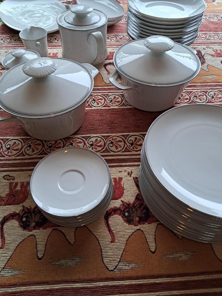 Thomas Servies Loft wit / zilverrand, Ophalen, Gebruikt, Overige typen, Overige stijlen
