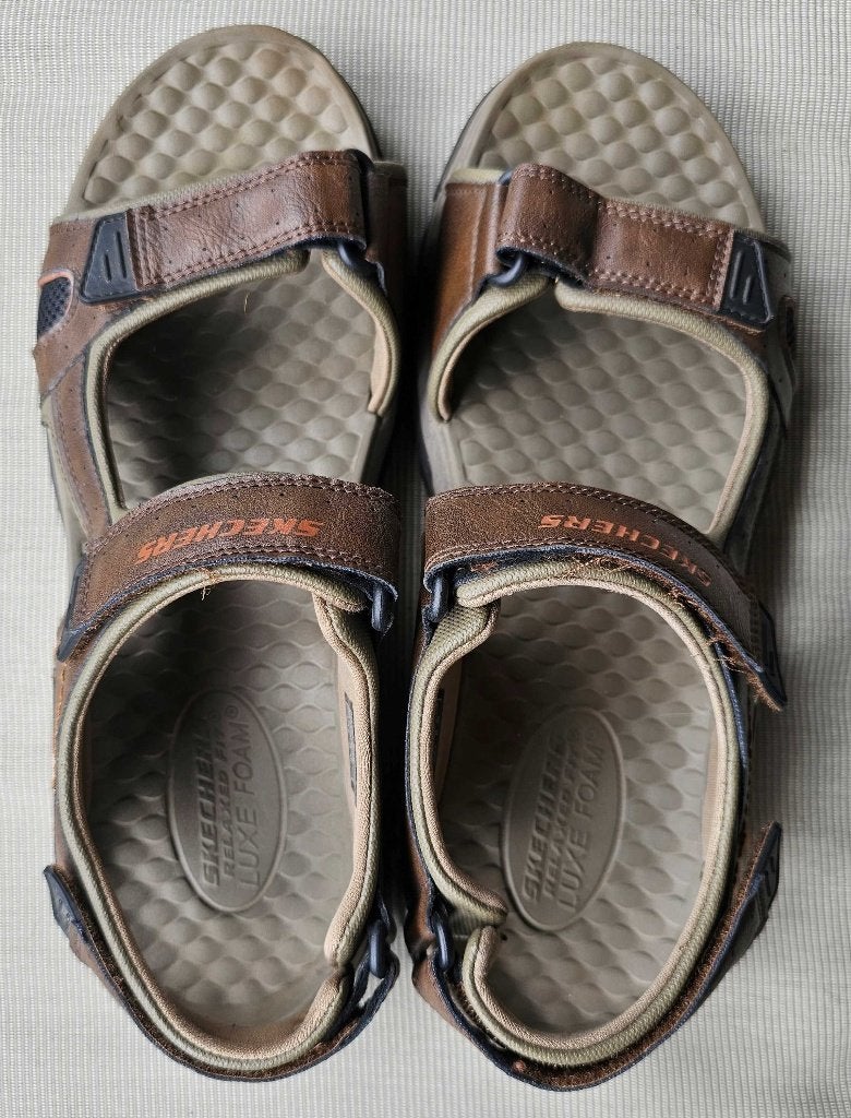 SKECHERS bruine sandalen maat 47,5, Kleding | Heren, Schoenen, Sandalen, Bruin, Ophalen of Verzenden, Zo goed als nieuw