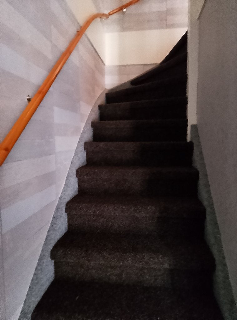 Trap stofferen? Professioneel, strak en betaalbaar!, Huis en Inrichting, Ophalen of Verzenden, Nieuw, 75 m² of meer, Tapijt