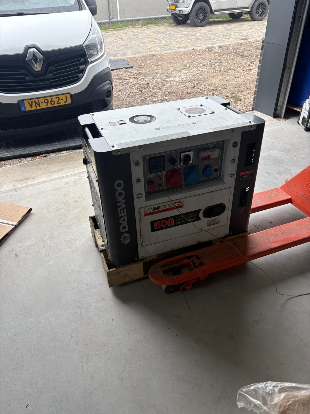 Te koop, Daewoo DDAE10500DSE-3G aggregaat, Doe-het-zelf en Verbouw, Aggregaten, Ophalen, Elektrisch startend, Dieselolie, Zo goed als nieuw