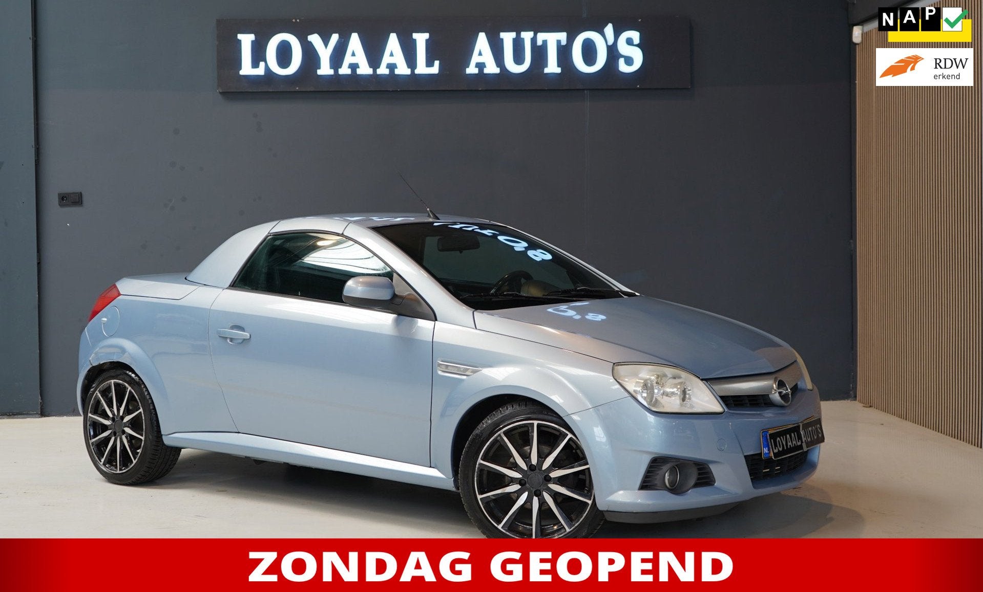 Opel Tigra TwinTop 1.8-16V Cosmo | AIRCO | ELEK.RAMEN | APK, Auto's, 13 km/l, Gebruikt, Cabriolet, Blauw