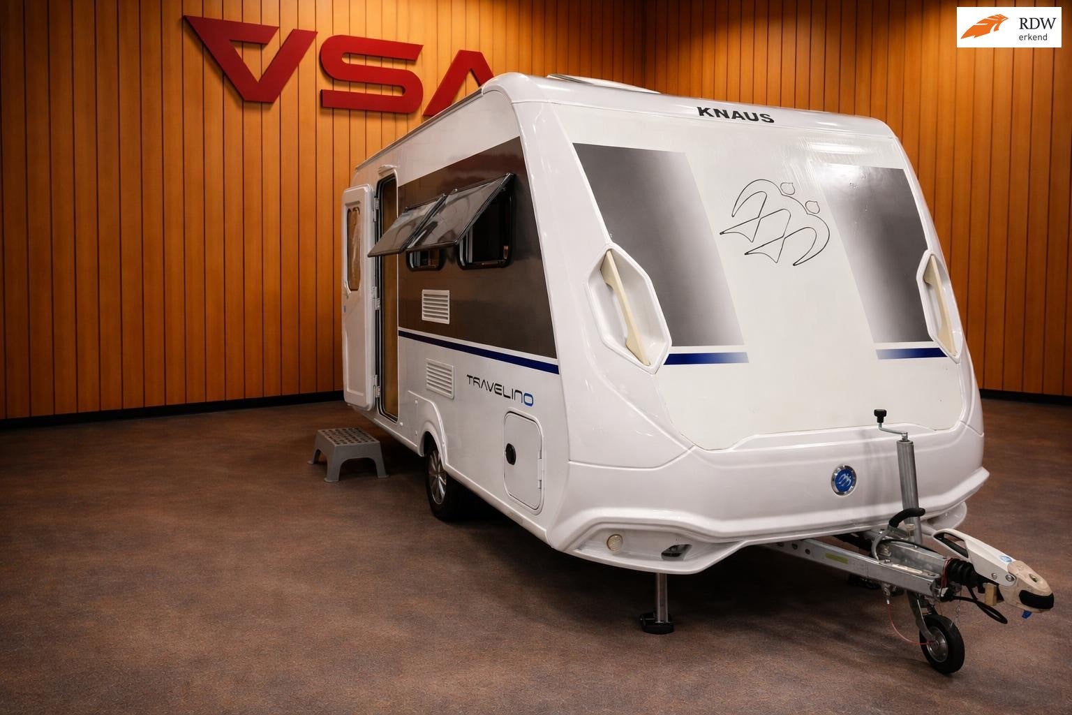 Knaus W06 Caravan Travelino 06A2YHB, Caravans en Kamperen, KNAUS, Info@autobedrijfvsa.nl, Louis Braillestraat 6-07
7442DG  Nijverdal, NL