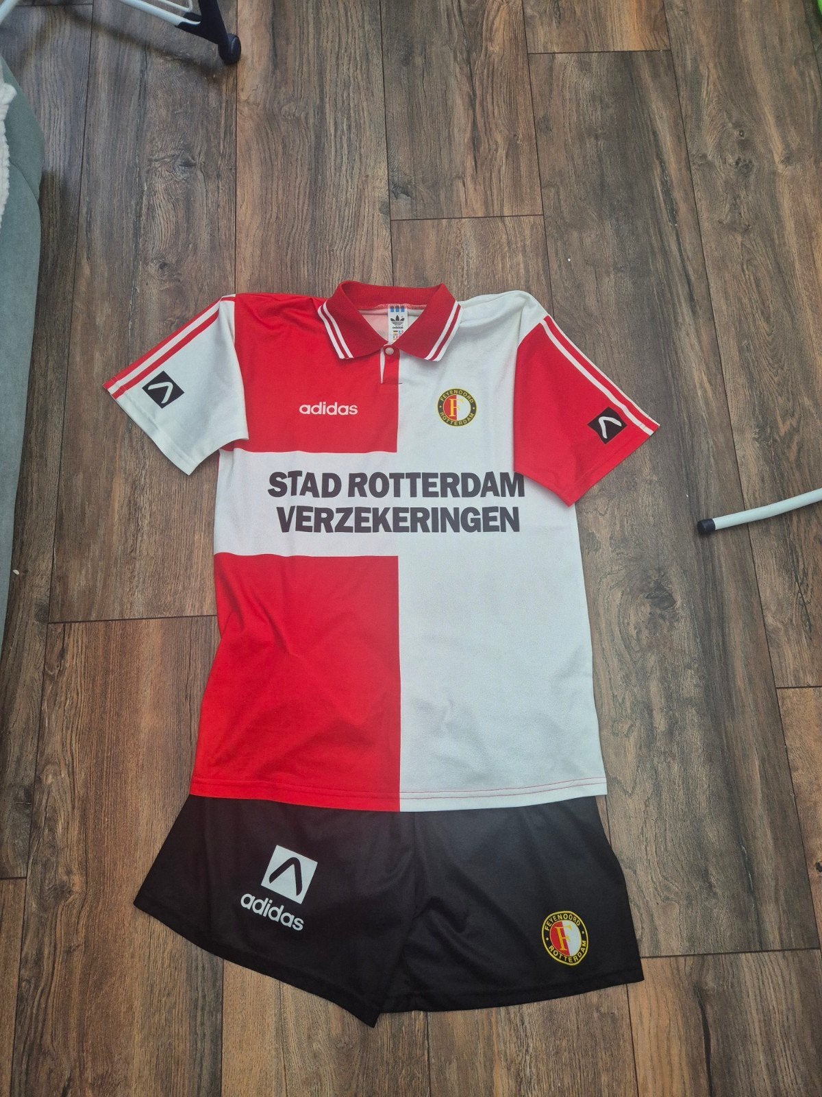 Feyenoord Thuisshirt + Broekje 1994/1996 - Zeer Goede Staat, Maat L, Ophalen of Verzenden, Zo goed als nieuw, Set