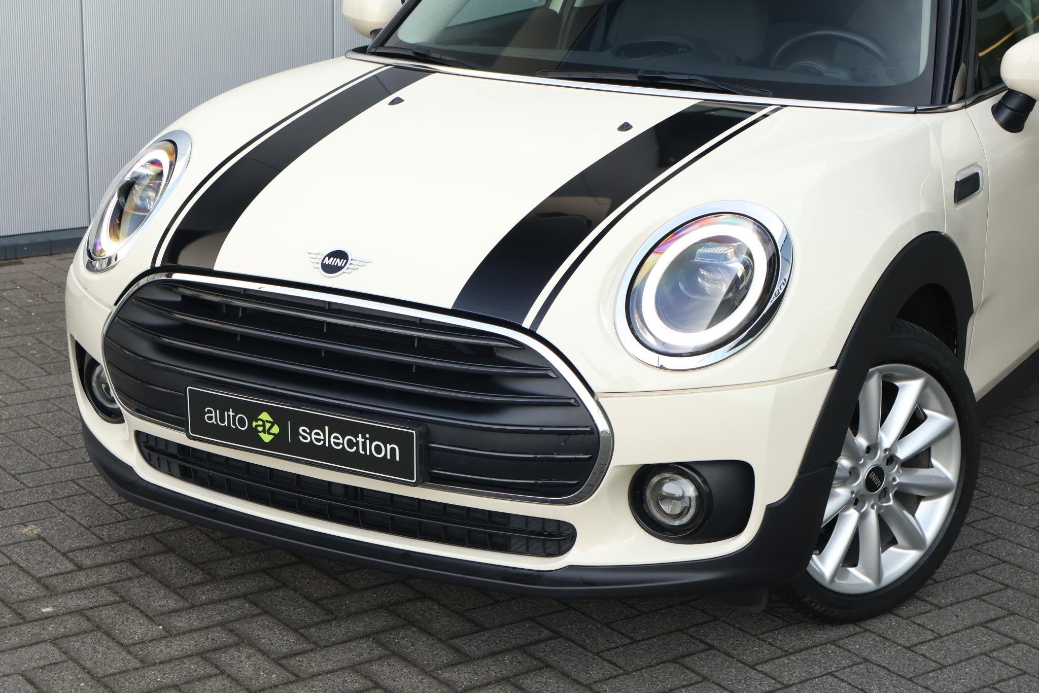 MINI Clubman 1.5 One Business Edition / Apple Carplay / DAB, Parkeersensor, Gebruikt, 700 kg, Leder en Stof