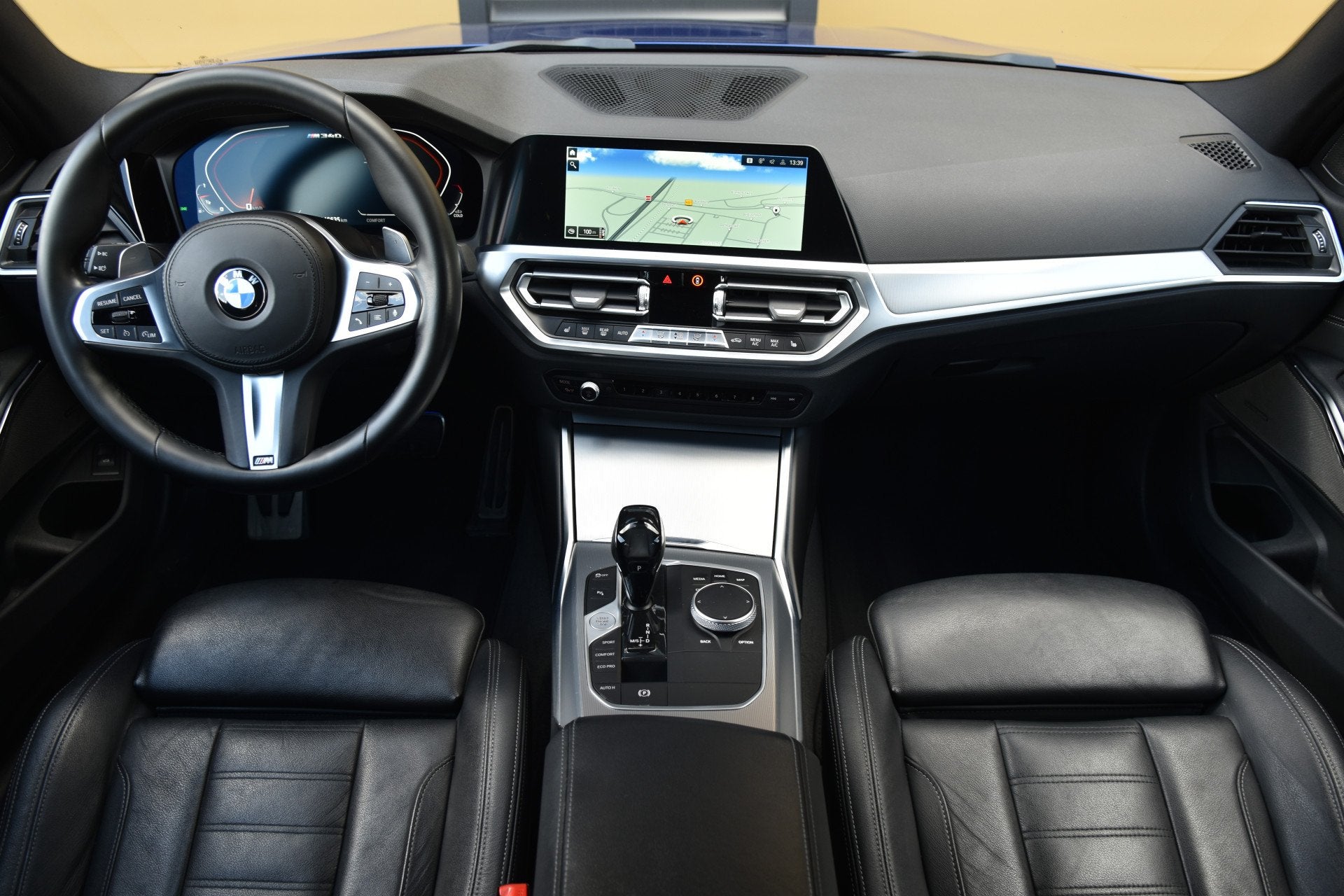 BMW 3 Serie Touring M340i xDrive High Executive * Harman / K, Auto's, BMW, Automaat, 1780 kg, Met garantie (alle), Blauw