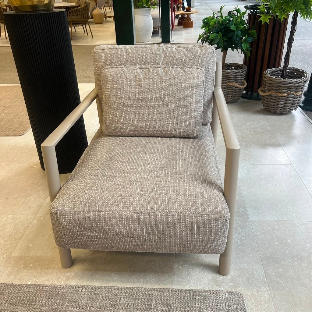 Mykonos Loungeset met koffietafels | Showroommodel, Ophalen, Gebruikt, 6 zitplaatsen, Aluminium