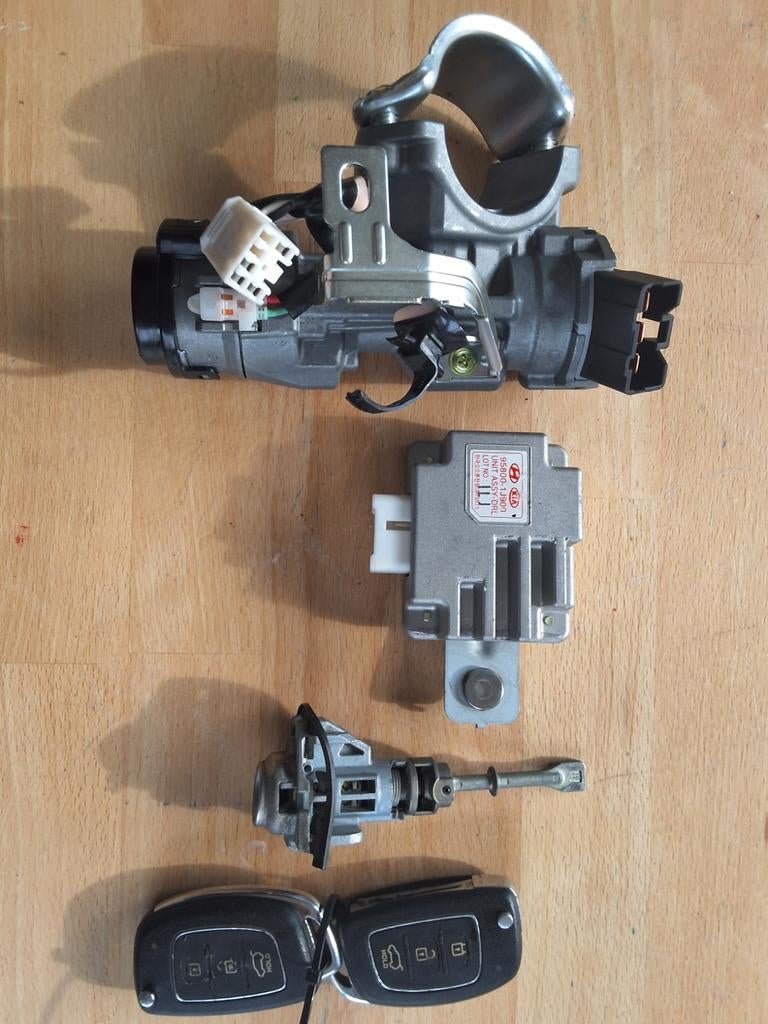 Contactslot Hyundai i20 , met deurcylinder en sleutels, Ophalen of Verzenden, Gebruikt, Hyundai