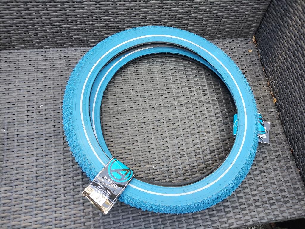 NIEUW 2 maal  20x2.0 banden set  SET PRIJS 20 EURO, Ophalen, Nieuw