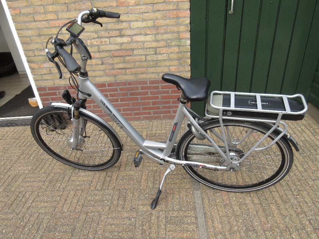 Stella Modena ebike met defecte accu, Minder dan 30 km per accu, Gebruikt, 51 tot 55 cm, Ophalen