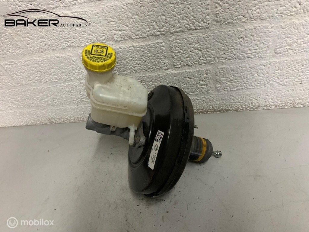 Rembekrachtiger Fiat Panda II ('03-'11) 51866500, Auto-onderdelen, Gebruikt, Fiat, Ophalen of Verzenden