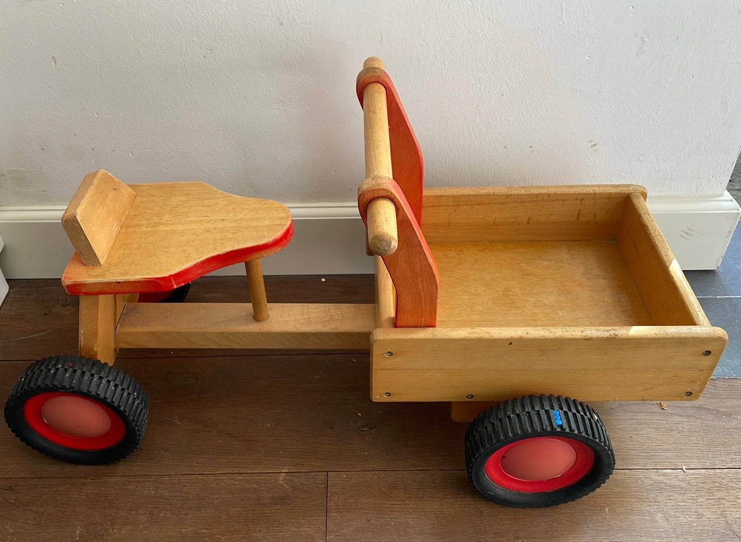 Houten kinderbakfiets, Ophalen, Gebruikt