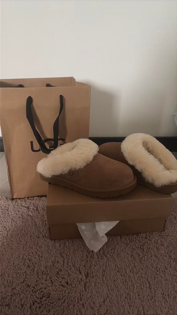 Mooie warme Uggs maat 37, Verzenden, Nieuw, Bruin, Pantoffels of Sloffen