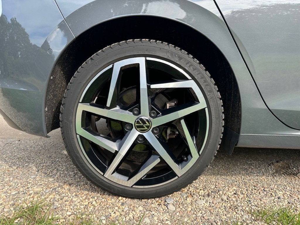 Foto 8 van Volkswagen Golf 8 eHybrid 204 pk | 2021 | Dealer onderhouden