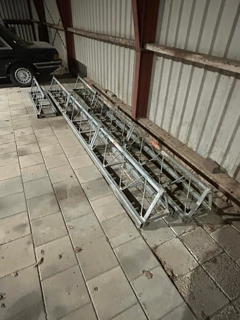 Bouwlift, steiger, contructie delen, Ophalen, Zo goed als nieuw