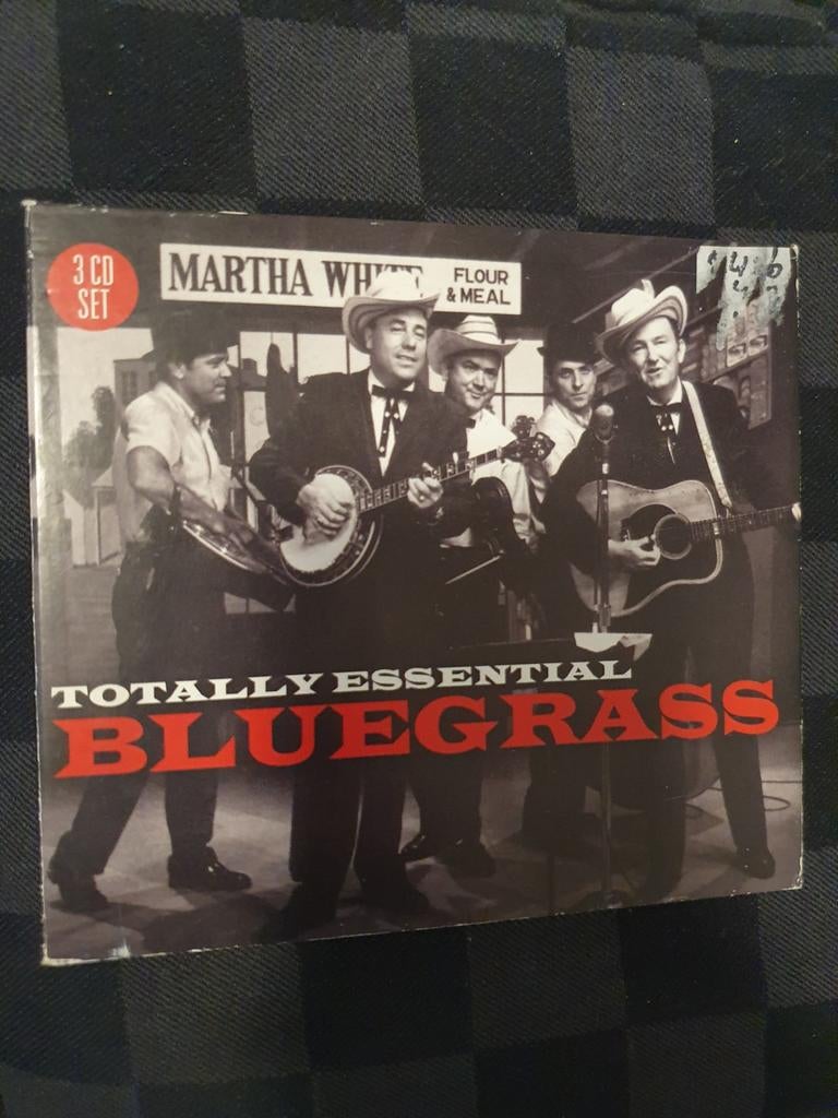 Bluegrass totally essential (uk) 3 cd digipack, Verzenden, Gebruikt