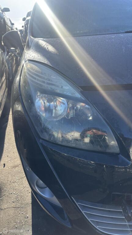 Koplamp rechts Renault Scenic III ('08-'16), Auto-onderdelen, Verlichting, Gebruikt, Renault, Ophalen of Verzenden, Renault