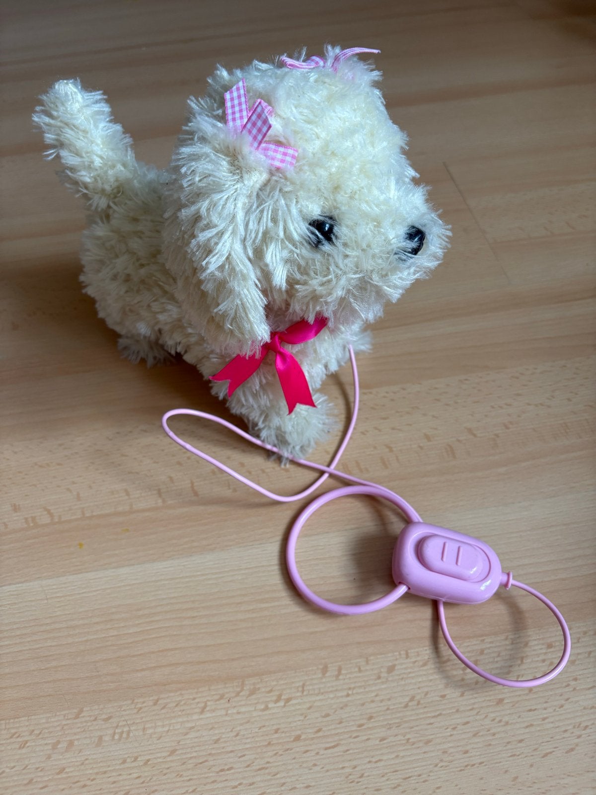 Interactieve pluche hond met geluid en loopfunctie, Ophalen of Verzenden, Gebruikt, Overige typen, Met geluid