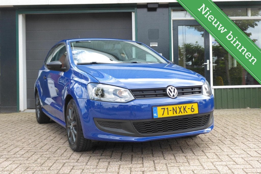 Volkswagen Polo 1.2 Easyline, 2011, 108.757 Kilometer, Auto's, Voorwielaandrijving, Euro 5, Zwart, 1198 cc