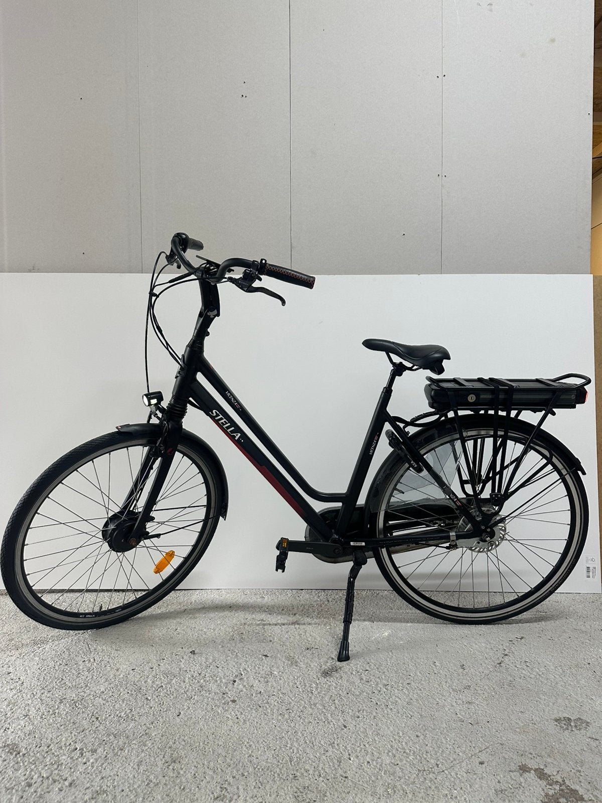 Stella Vicenza – Als nieuw, 51 tot 55 cm, Ophalen, Zo goed als nieuw, Overige merken