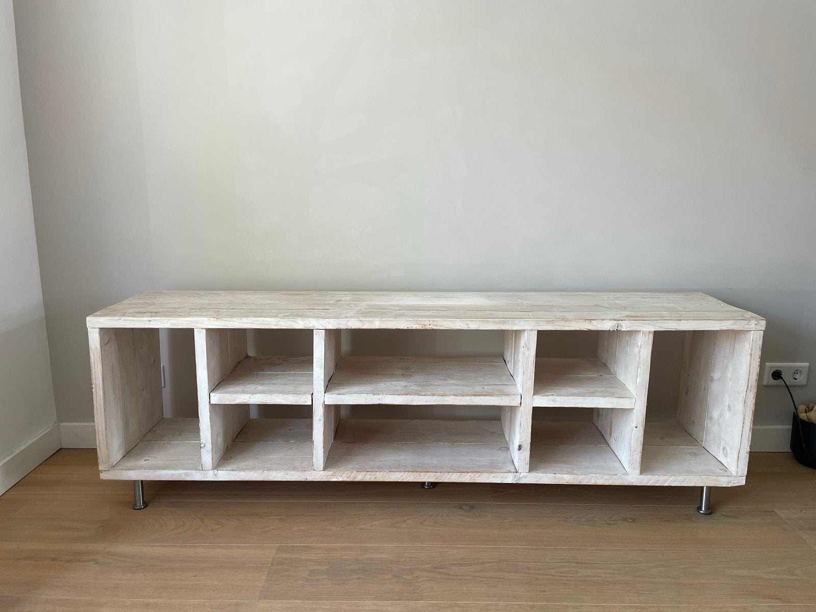 Houten TV-meubel met opbergvakken, Huis en Inrichting, Ophalen, Gebruikt, 150 tot 200 cm, Minder dan 100 cm