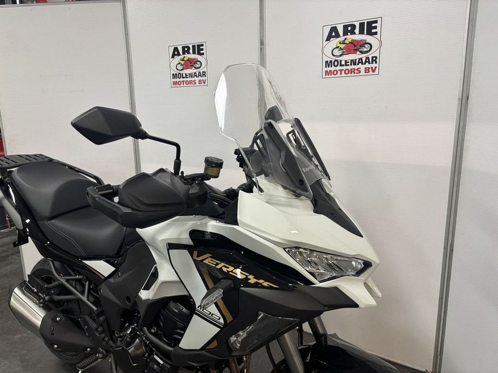 Kawasaki Versys 1100 SE (bj 2025), 1099 cc, 4 cilinders, Bedrijf, Onbekend