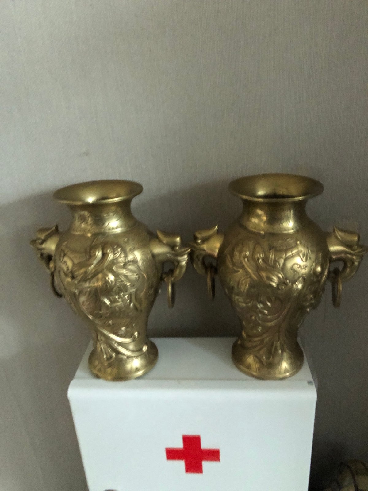 Set van 2 Antieke Messing Vazen met Drakenmotief, Antiek en Kunst, Ophalen
