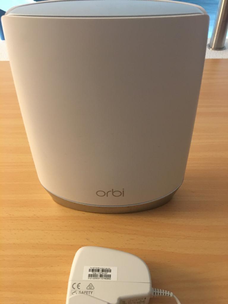 Te Koop Orbi RBR750 Router, Ophalen of Verzenden, Gebruikt, Router, Orbi