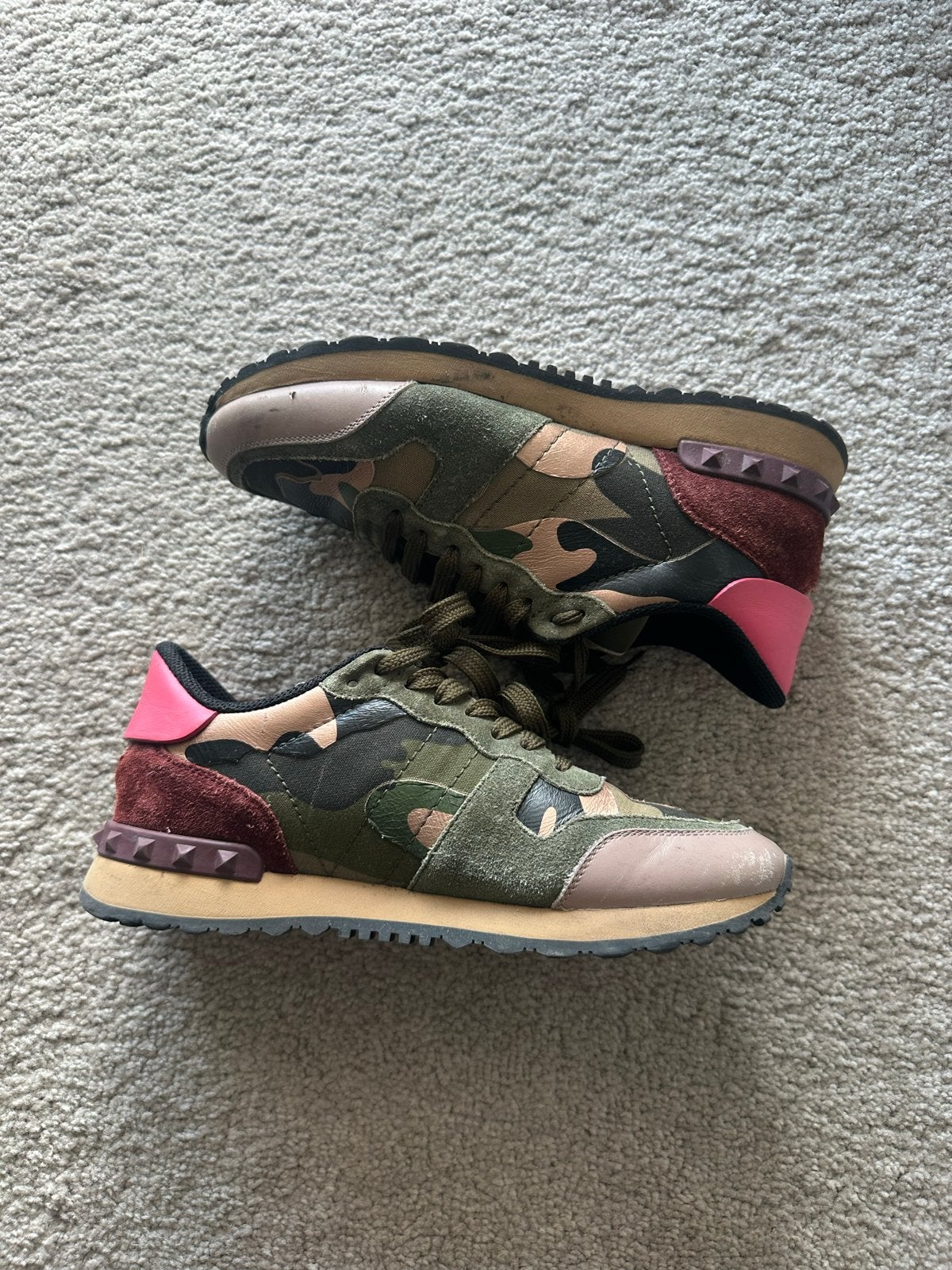 Valentino Garavani Sneakers Leger Roze met Originele Doos, Ophalen of Verzenden, Gedragen, Roze, Sneakers of Gympen