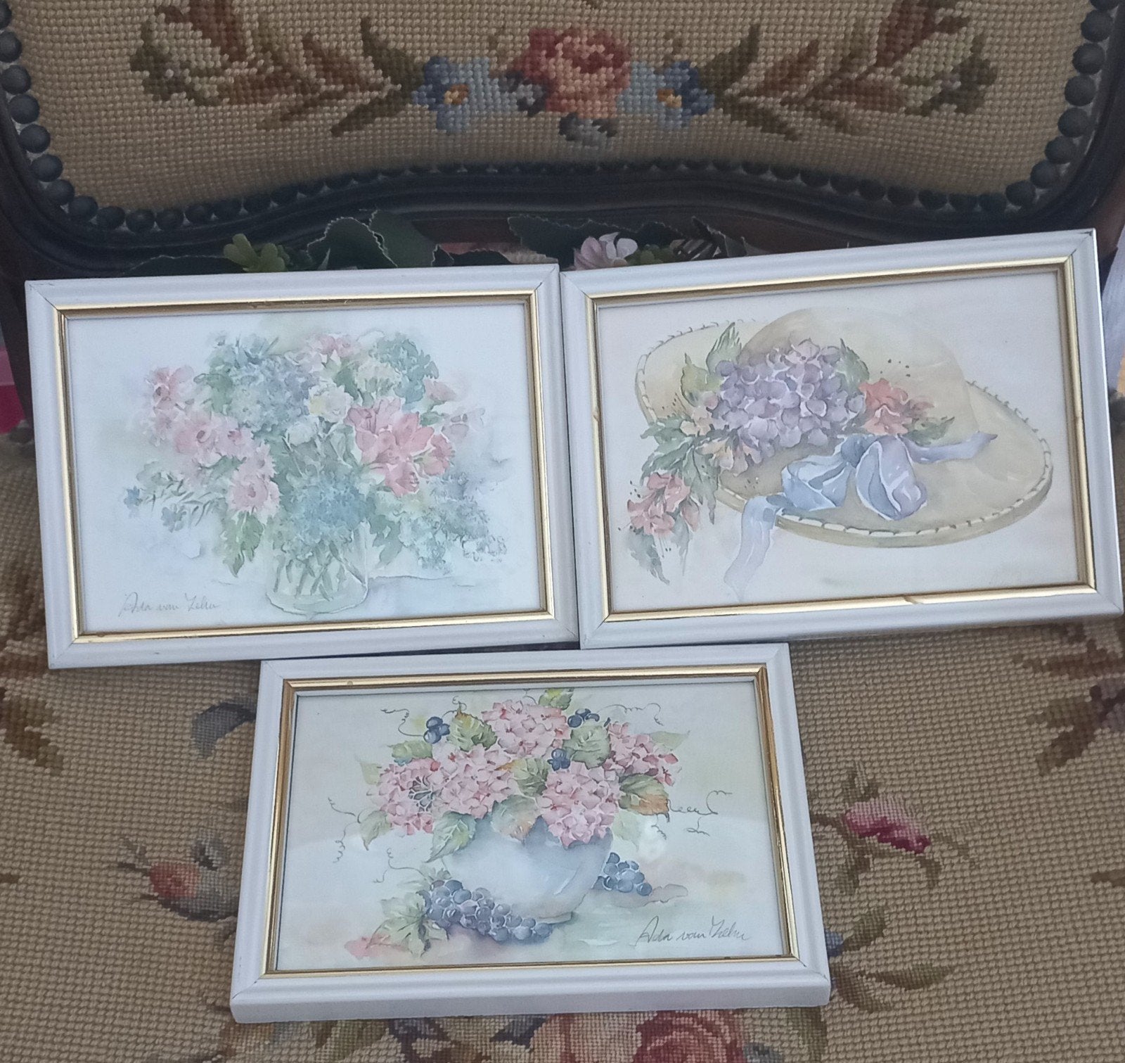 3 brocante schilderijtjes, pastel bloemen, Ada van Zelm, Ophalen of Verzenden