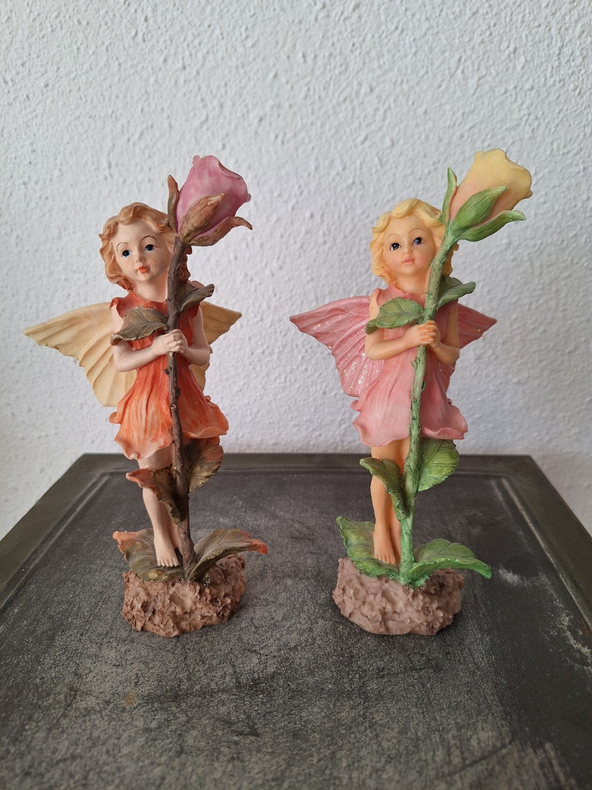 Set van 2 Elfjes met Rozen Beeldjes - Fantasy Decoratie, Ophalen of Verzenden