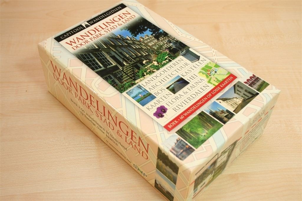 Wandelbox SNP & Capitool — Boek met 30 Wandelkaarten, Boeken, Ophalen of Verzenden, Zo goed als nieuw